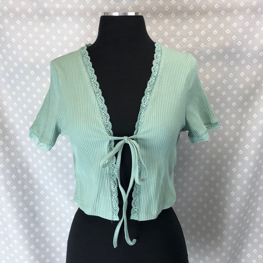 SHEIN Lace Trim Ribbed Knit Top - Picture 4 of 6